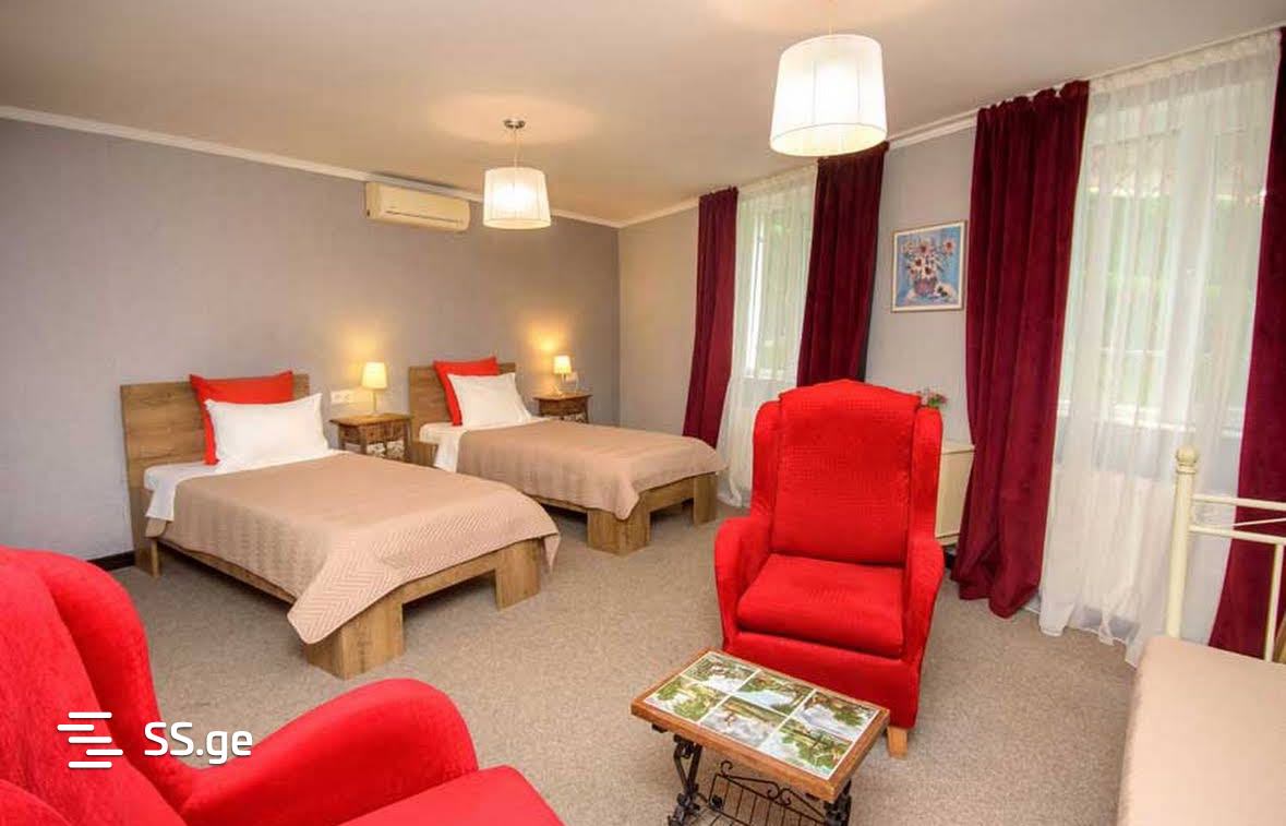12 Room Hotel For Rent. Vera, 7 of 12