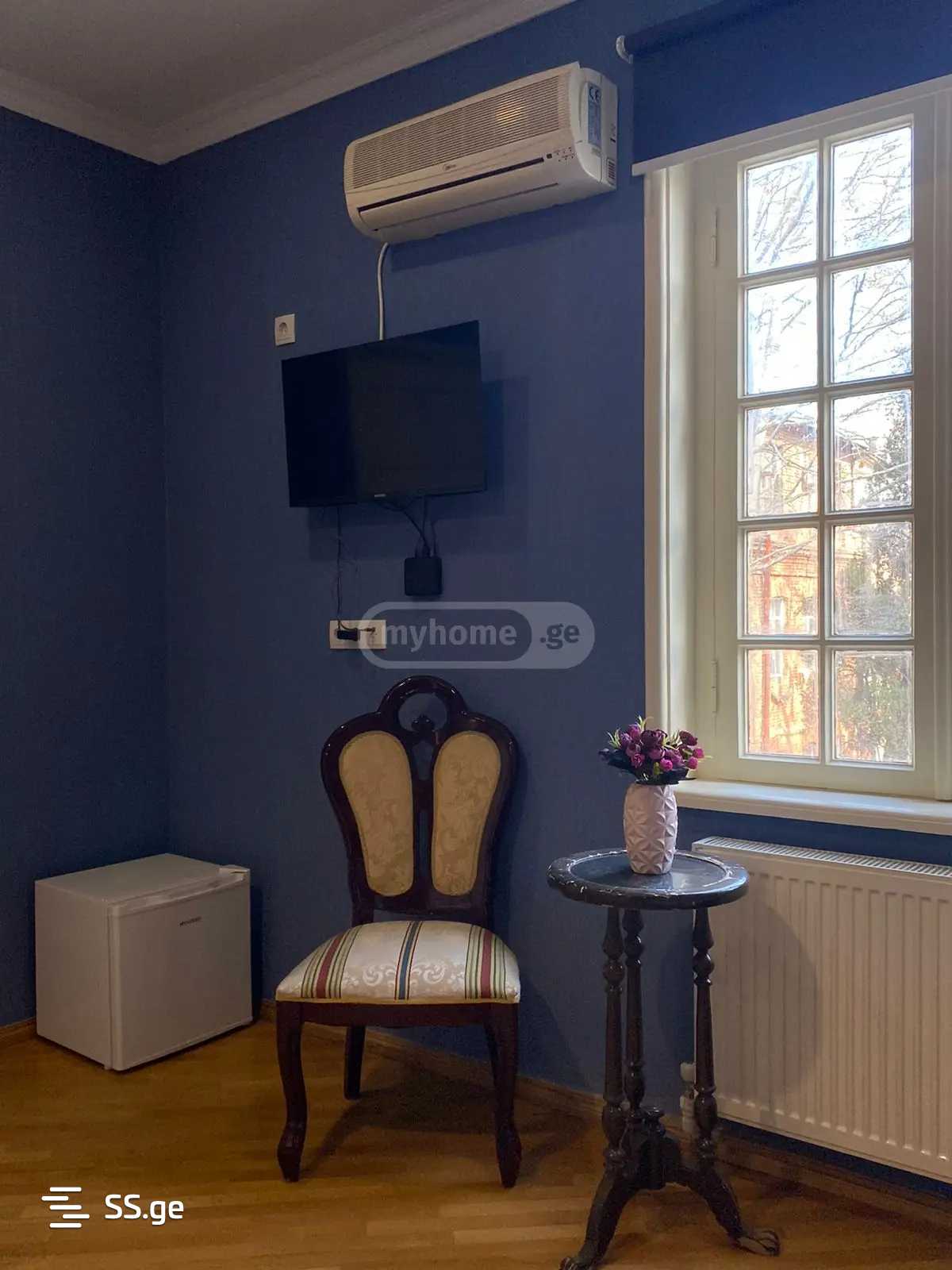 6 Room Hotel For Rent. Chugureti, 2 of 11