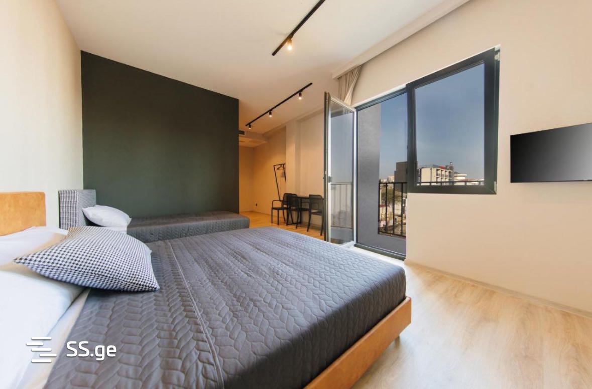21 Room Hotel For Rent. Isani, 1 of 11