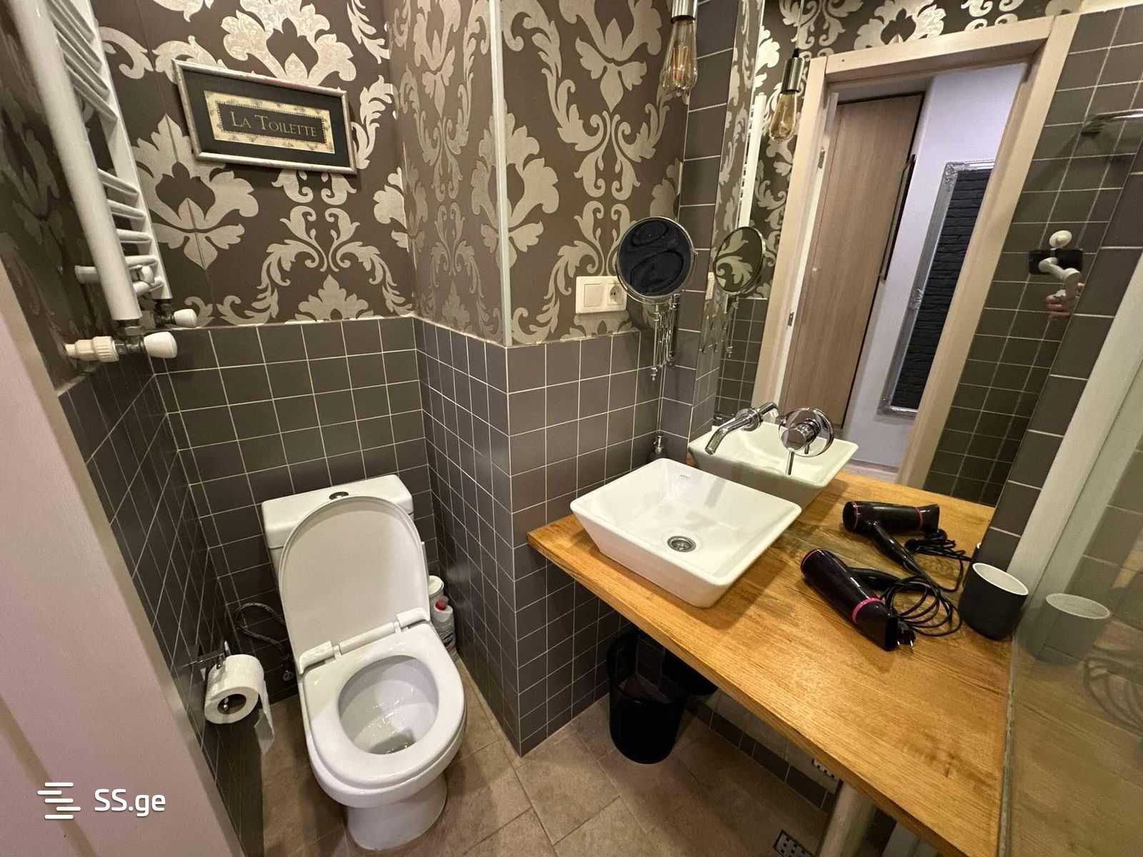 Продажа 3-комната Квартира view 8