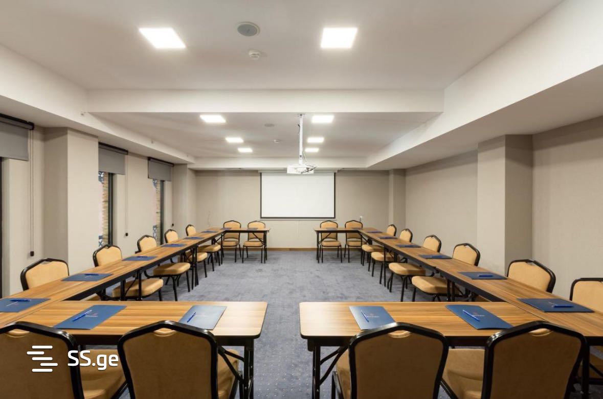110 Room Hotel For Rent. Ortachala, 5 of 12
