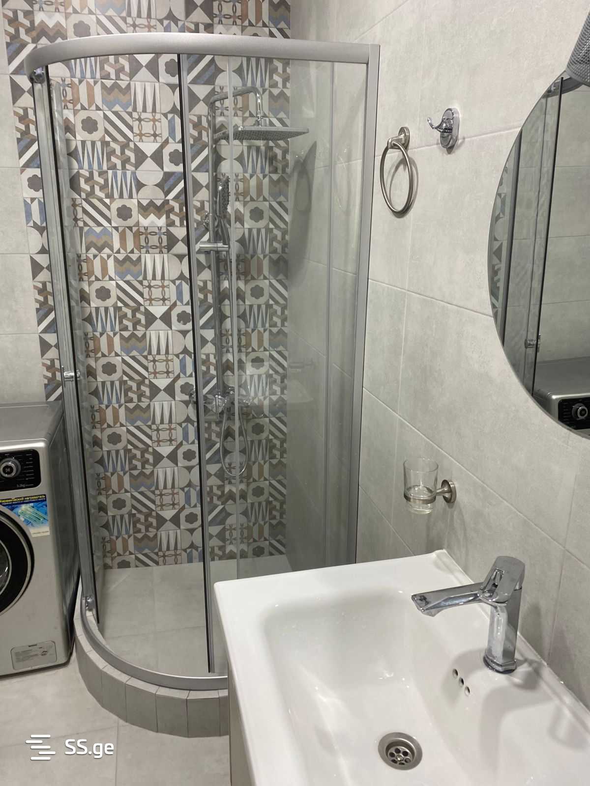 3 Room Flat Daily Rent. Rustavi view 9