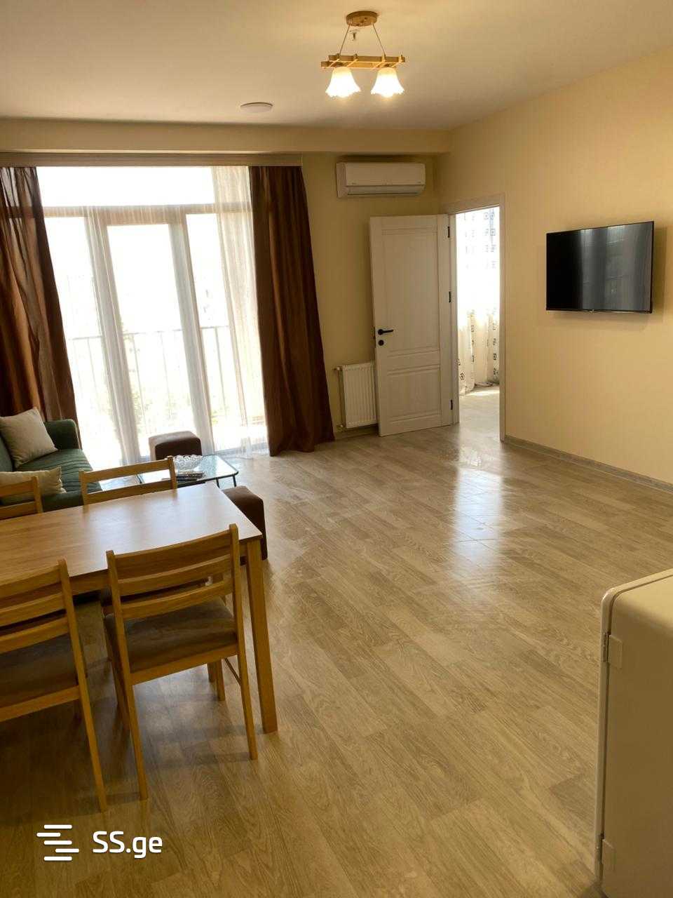 3 Room Flat Daily Rent. Rustavi view 4