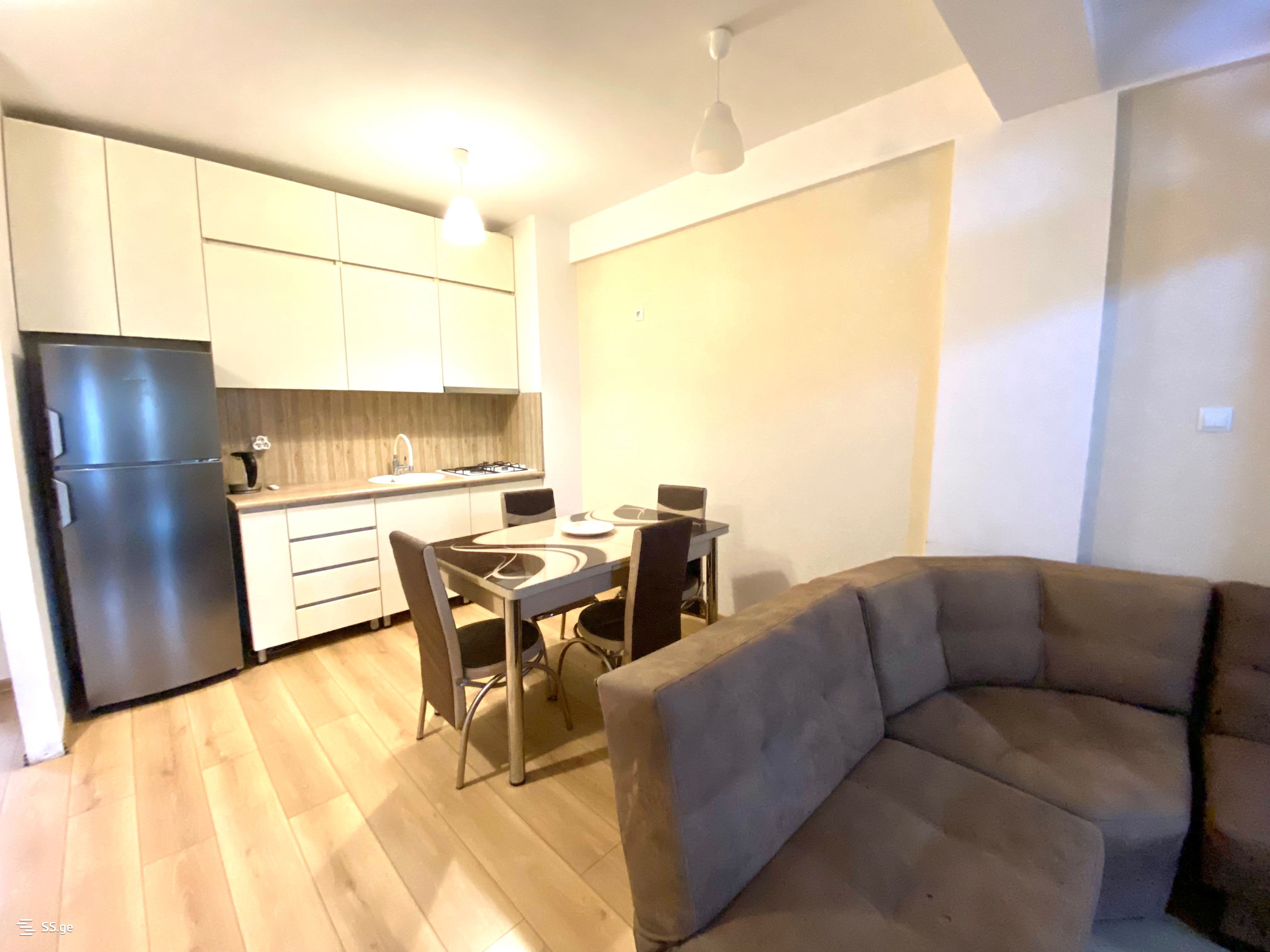 2 room Flat Daily rent. Varketili - Mehr