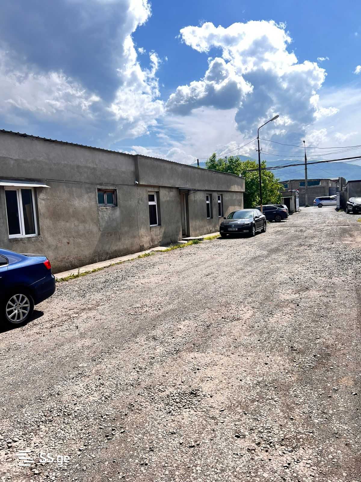 Store-Industrial Property For Rent. Gori, 4 of 4