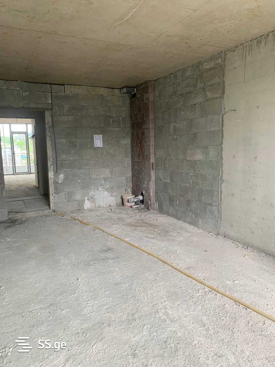 1 Room Flat For Sale view 4