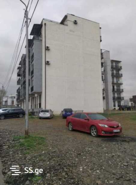 https://static.ss.ge/20250604/3_6ead9644-da6e-48c7-8a7b-c88f169d2e09_Thumb.jpg