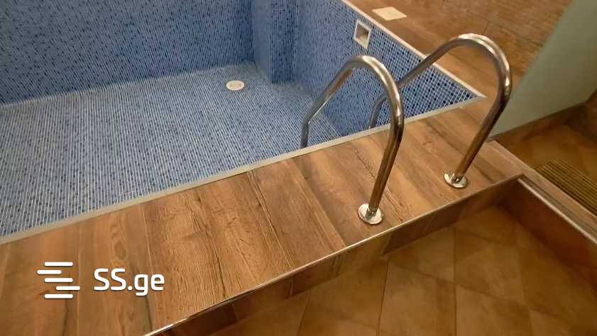 8 Room Summer Cottage For Rent. Tskneti view 3