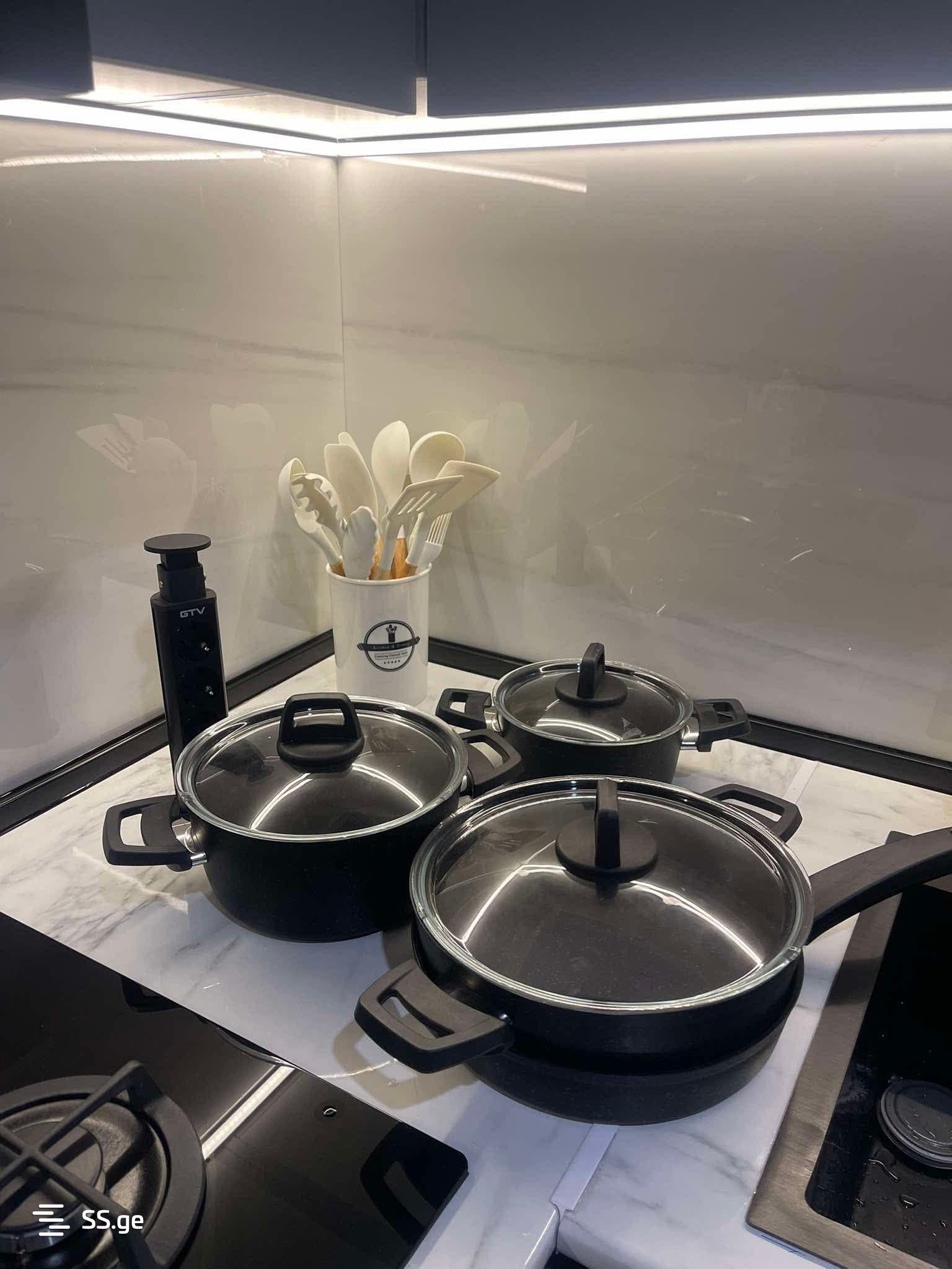 1 Room Flat Daily Rent. Qala view 8