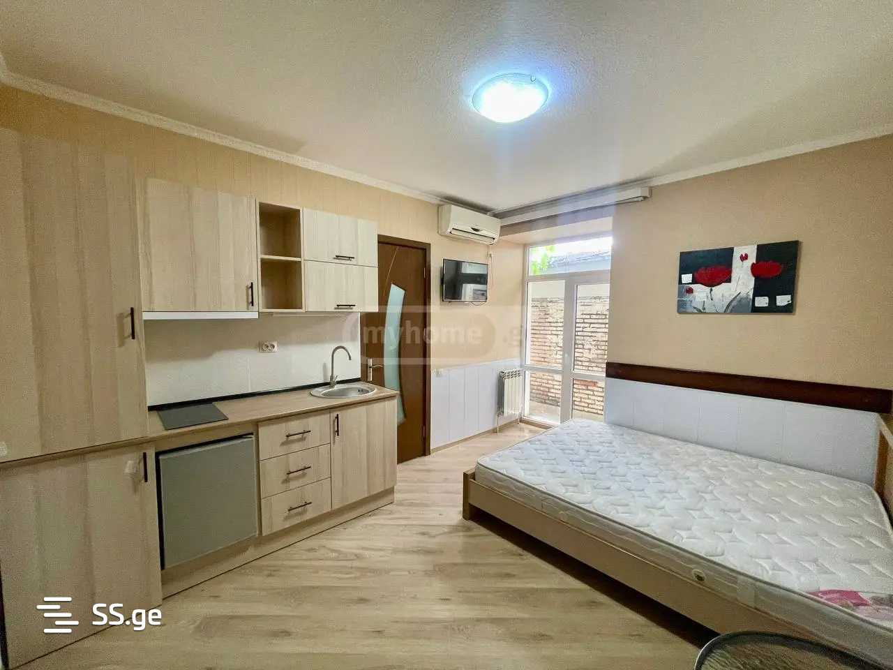 10 Room Hotel For Rent. Chugureti view 6