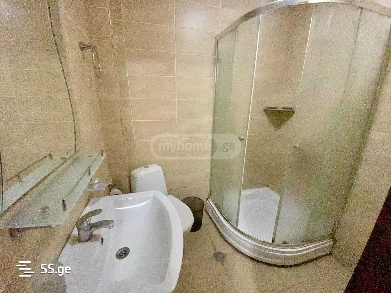10 Room Hotel For Rent. Chugureti view 8