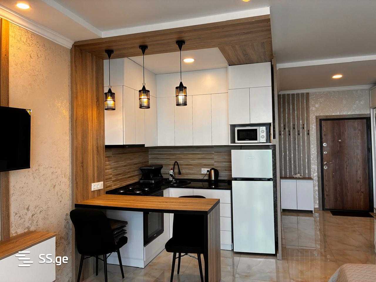 1 Room Flat For Rent. Makhindjauri view 4