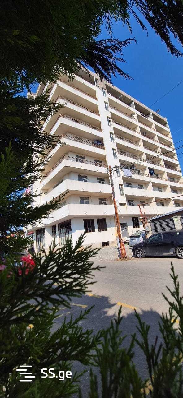 3-Room Apartment For Sale In Batumi, Tamar Mepe Ave, 1 view 14
