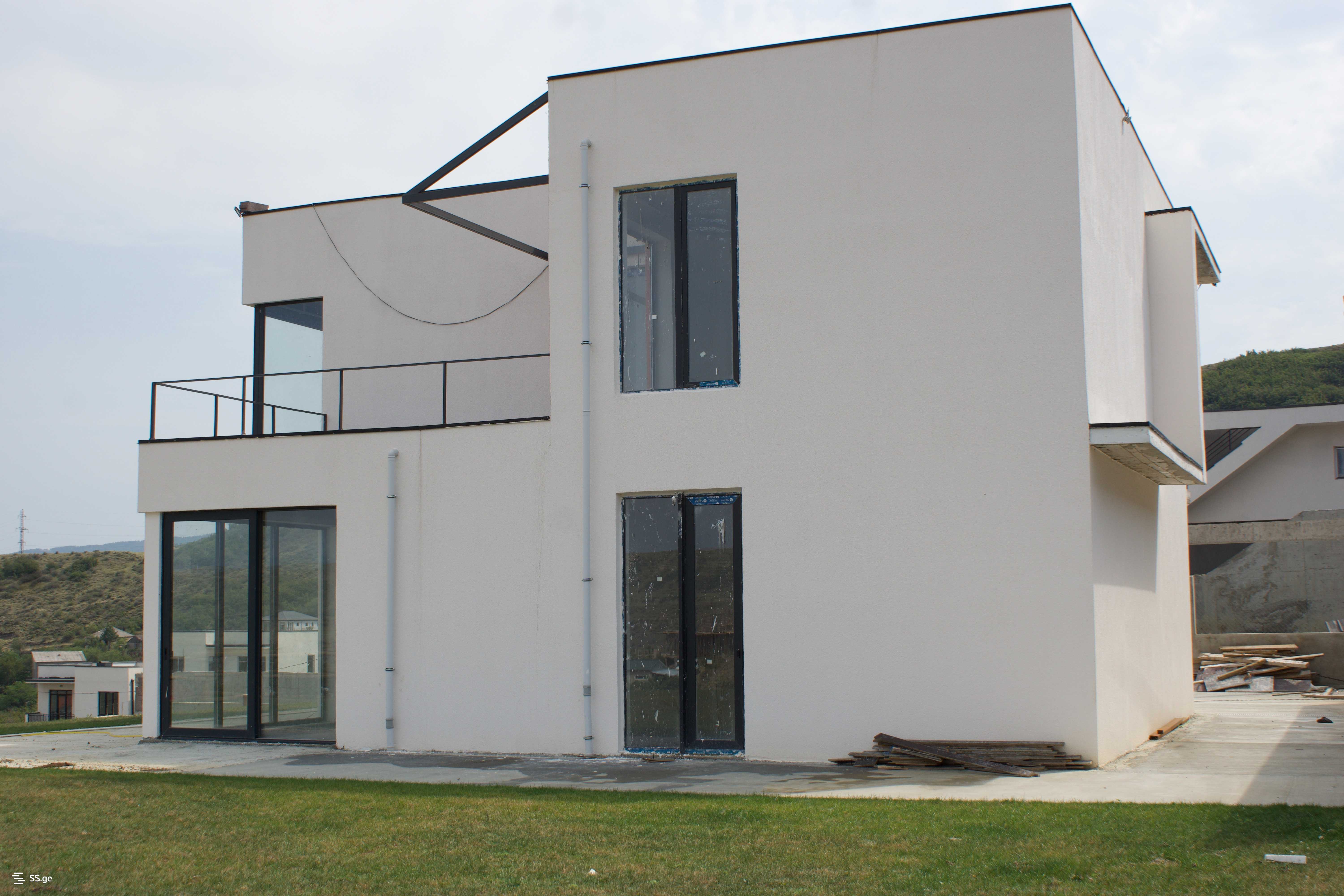5 Room Summer Cottage For Sale view 3