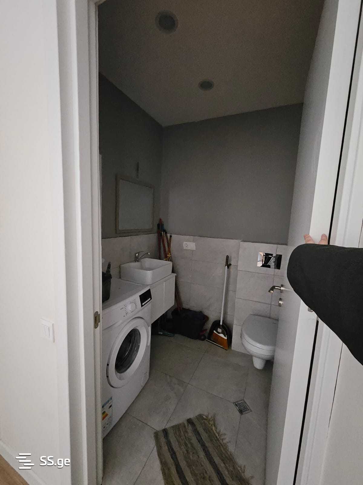 2 Room Flat For Rent. Isani, 1 of 6