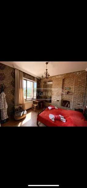 6 room Hotel For Sale. Signagi