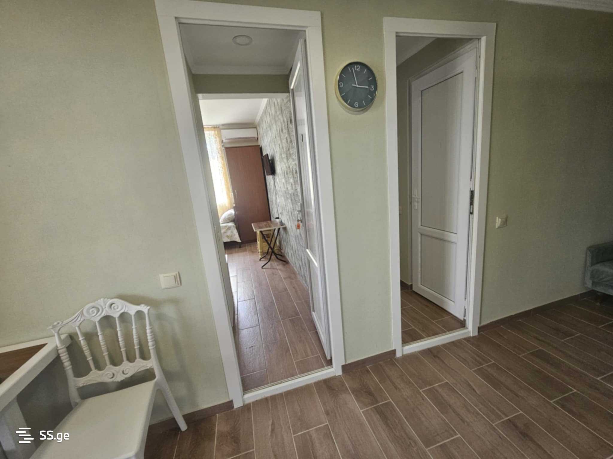 2 Room Private House Daily Rent. Ureki view 7