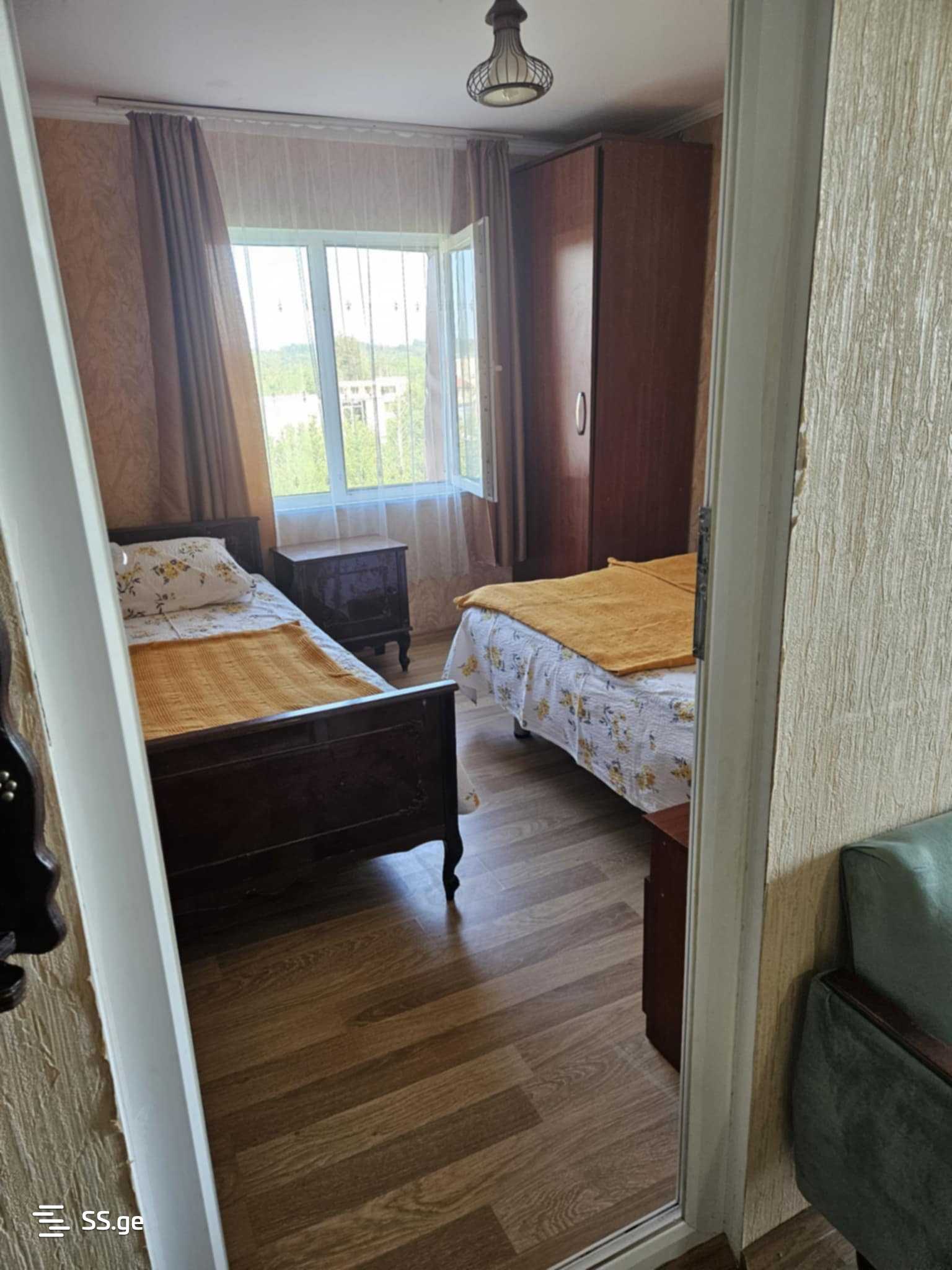 3 Room Private House Daily Rent. Ureki view 9