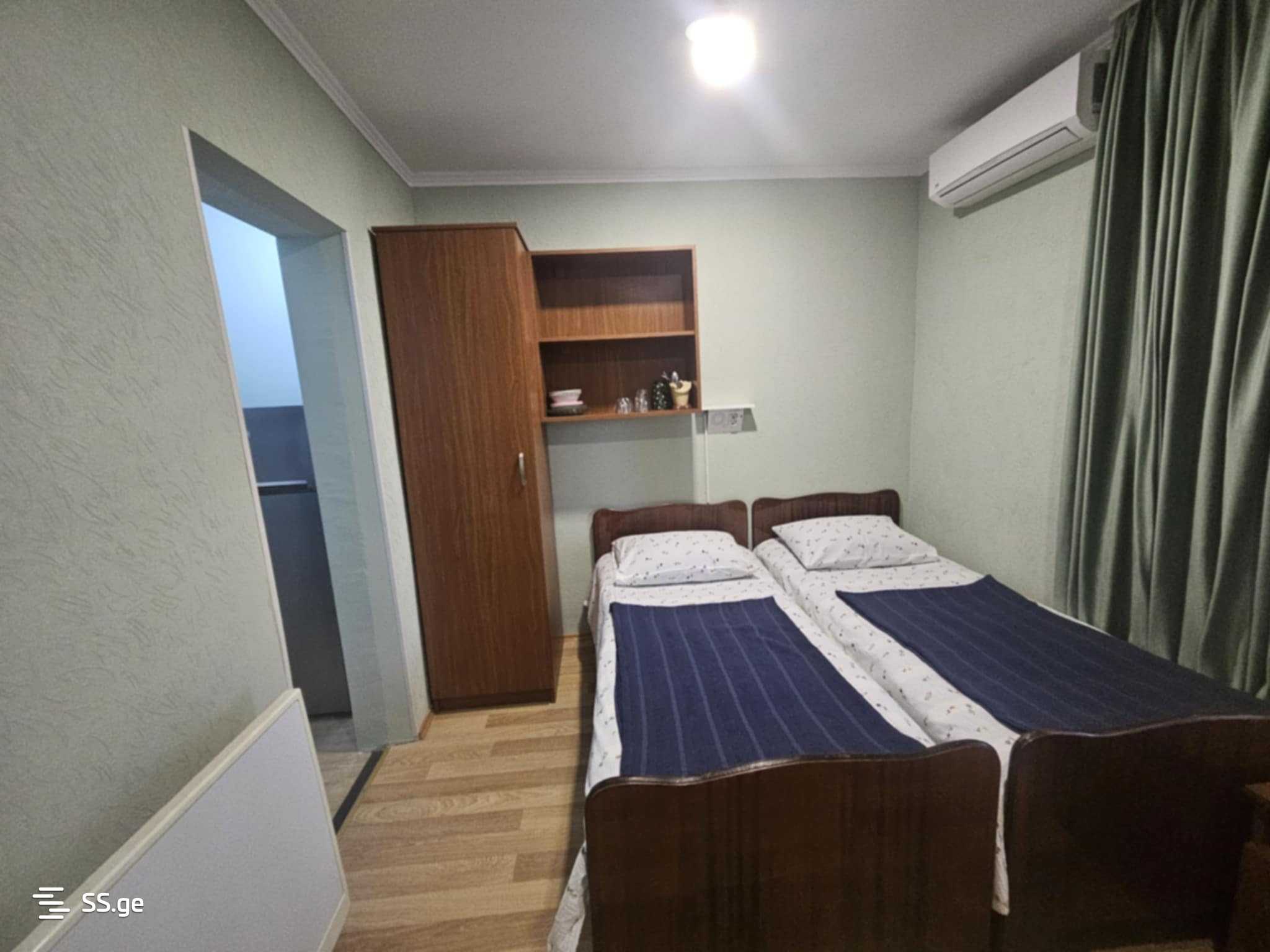 2 Room Private House Daily Rent. Ureki view 20
