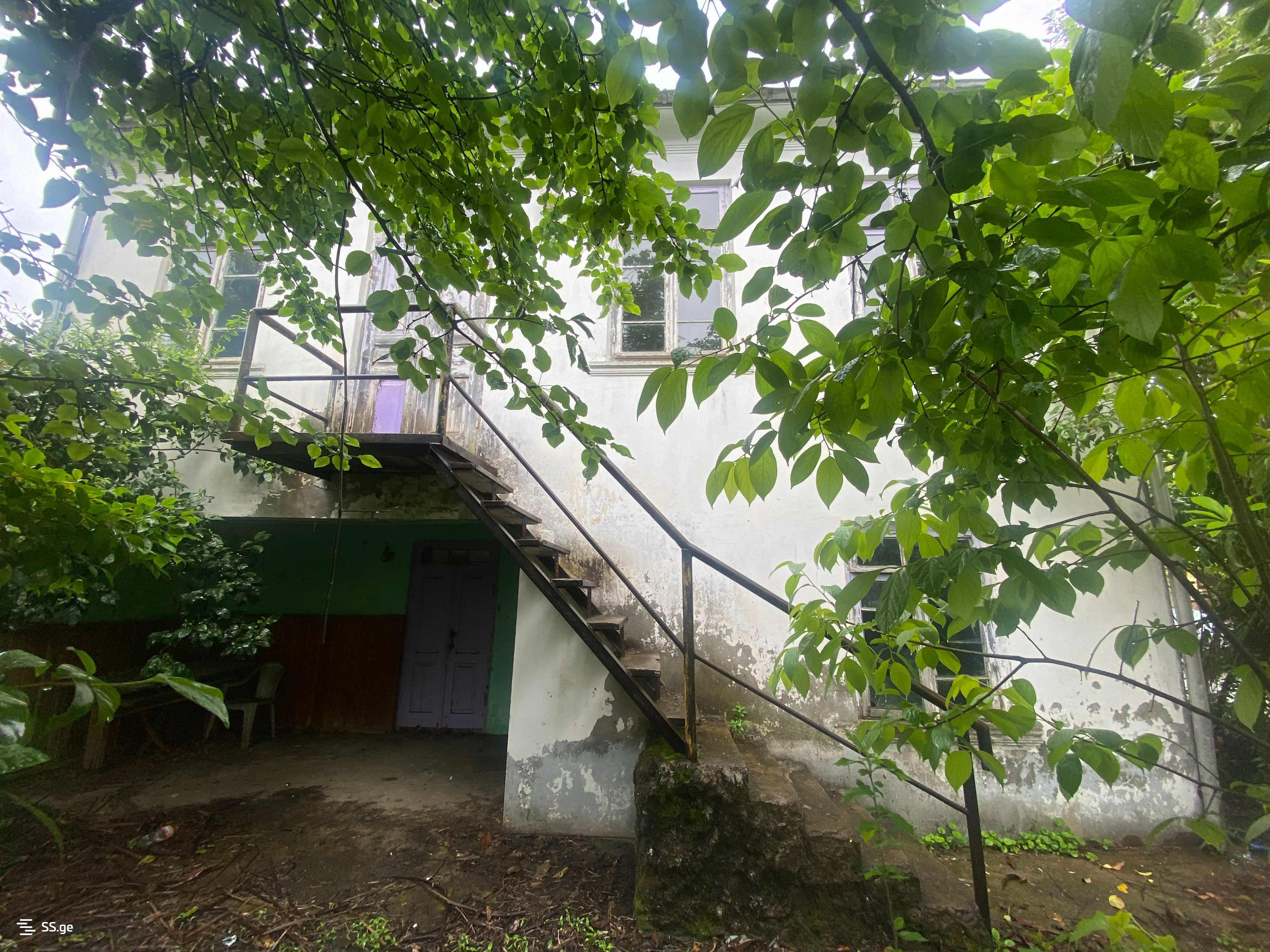 5 Room Private House For Sale view 1