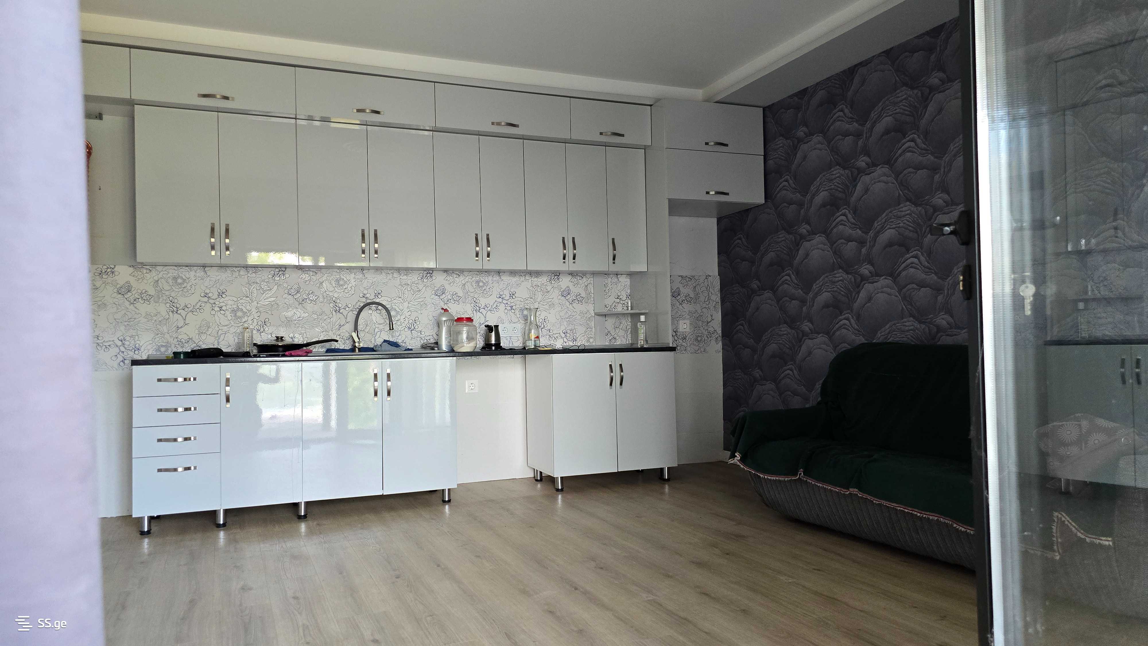 5 Room Private House For Sale view 6