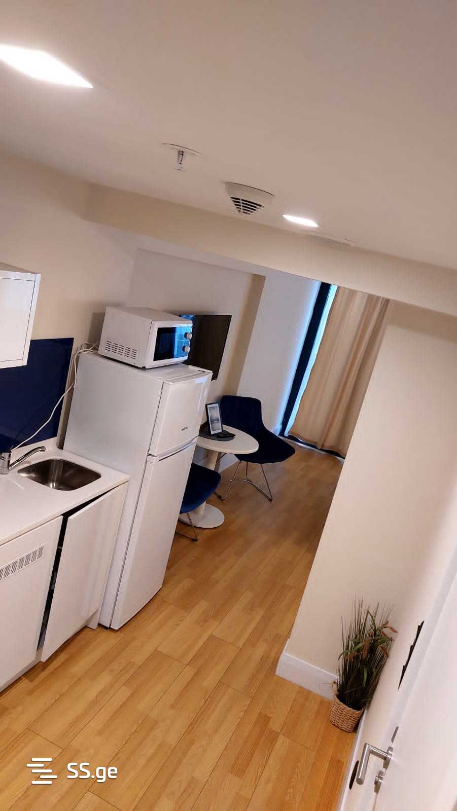 2 room Flat Daily rent. Batumi - Vista 3