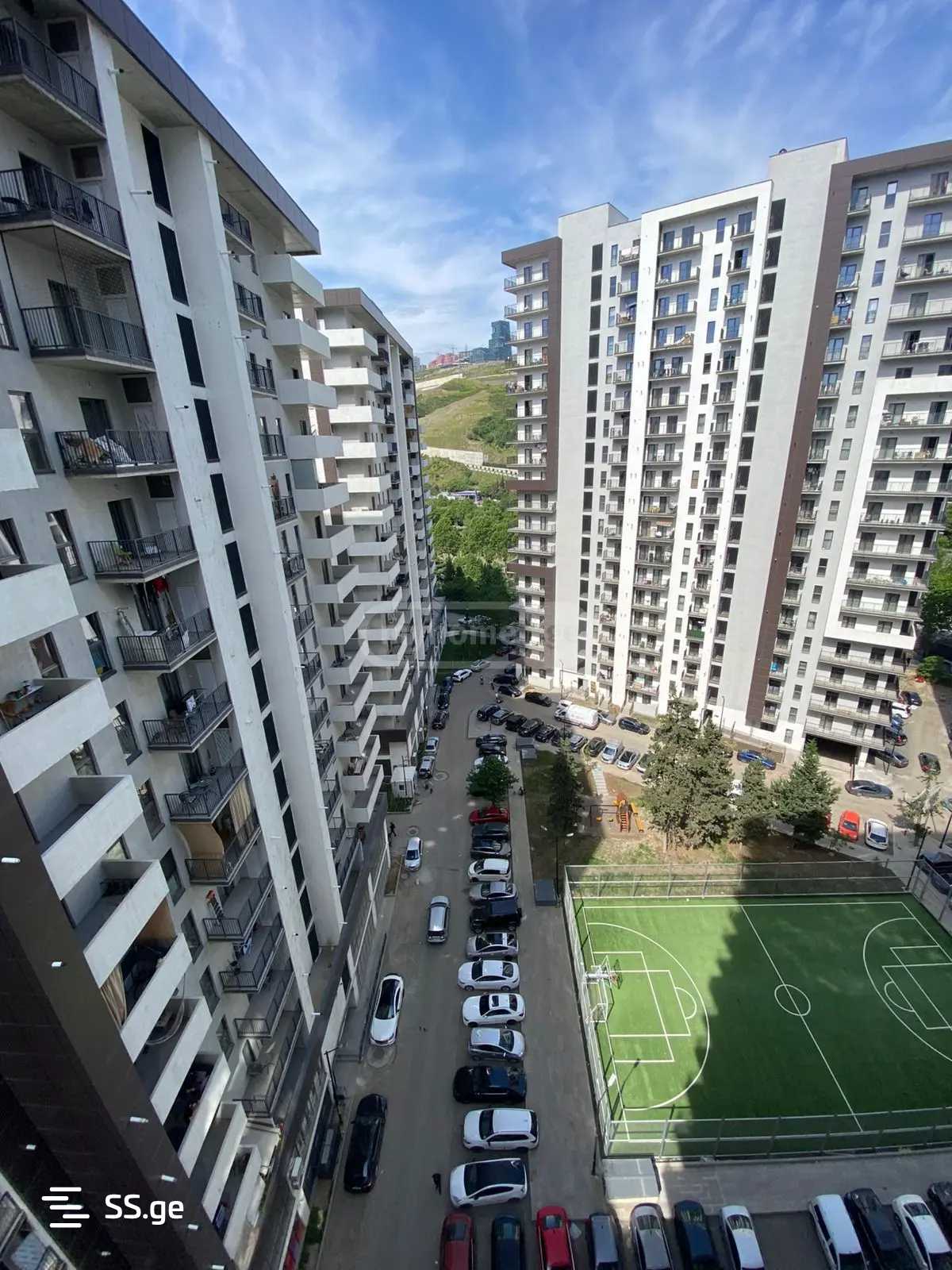 3 Room Flat For Sale, 3 of 4