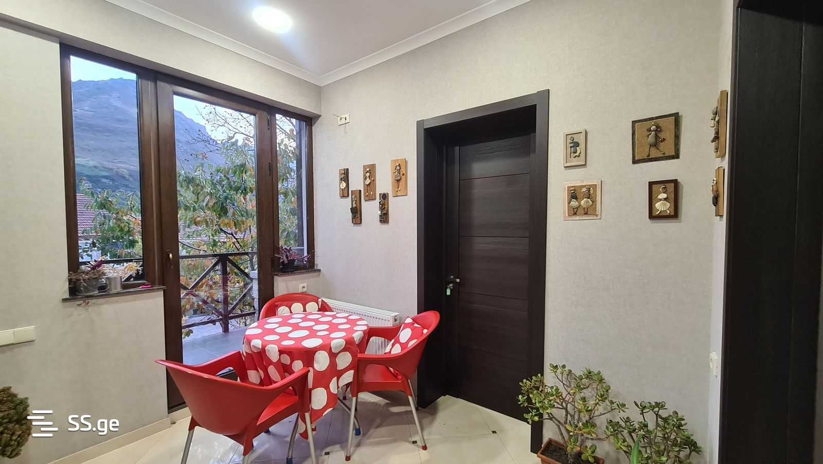 7 Room Private House For Rent. Mtskheta, 7 of 10