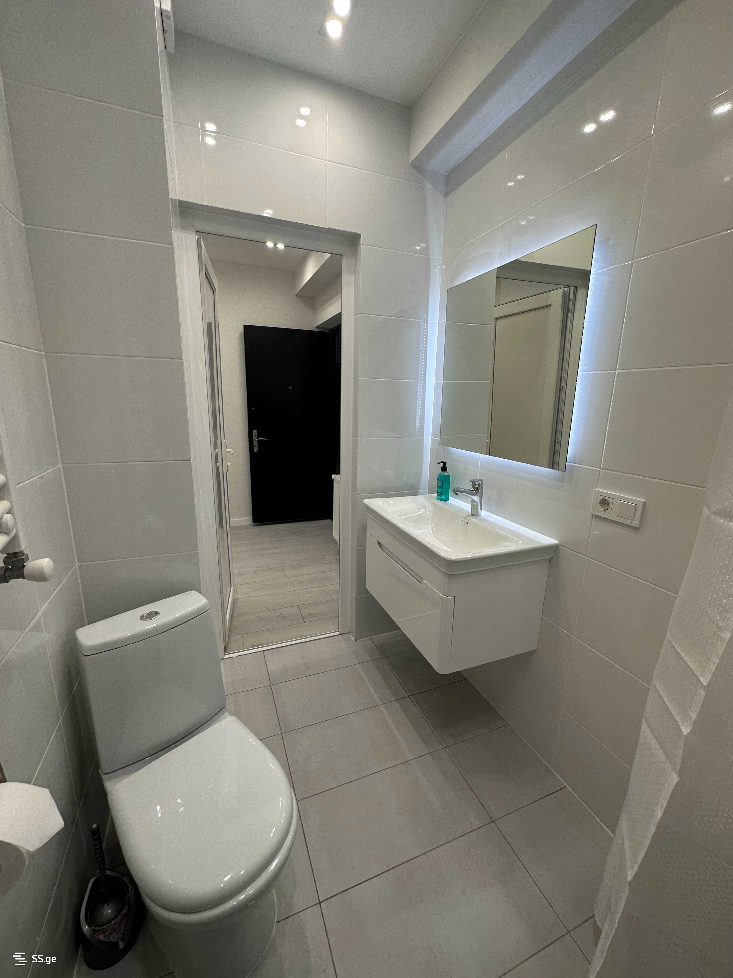 2 Room Flat Daily Rent. Isani view 7