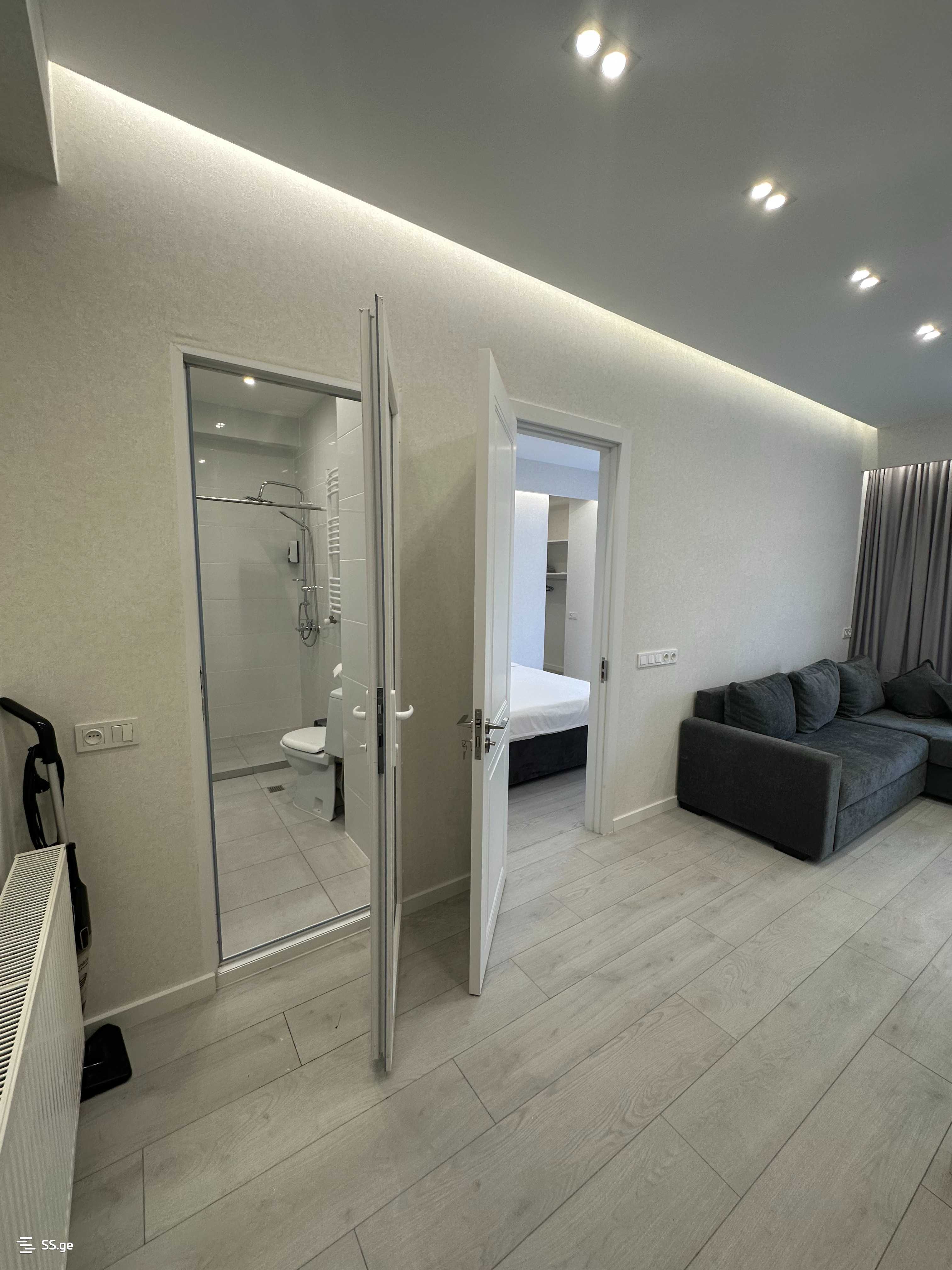 2 Room Flat Daily Rent. Isani view 2