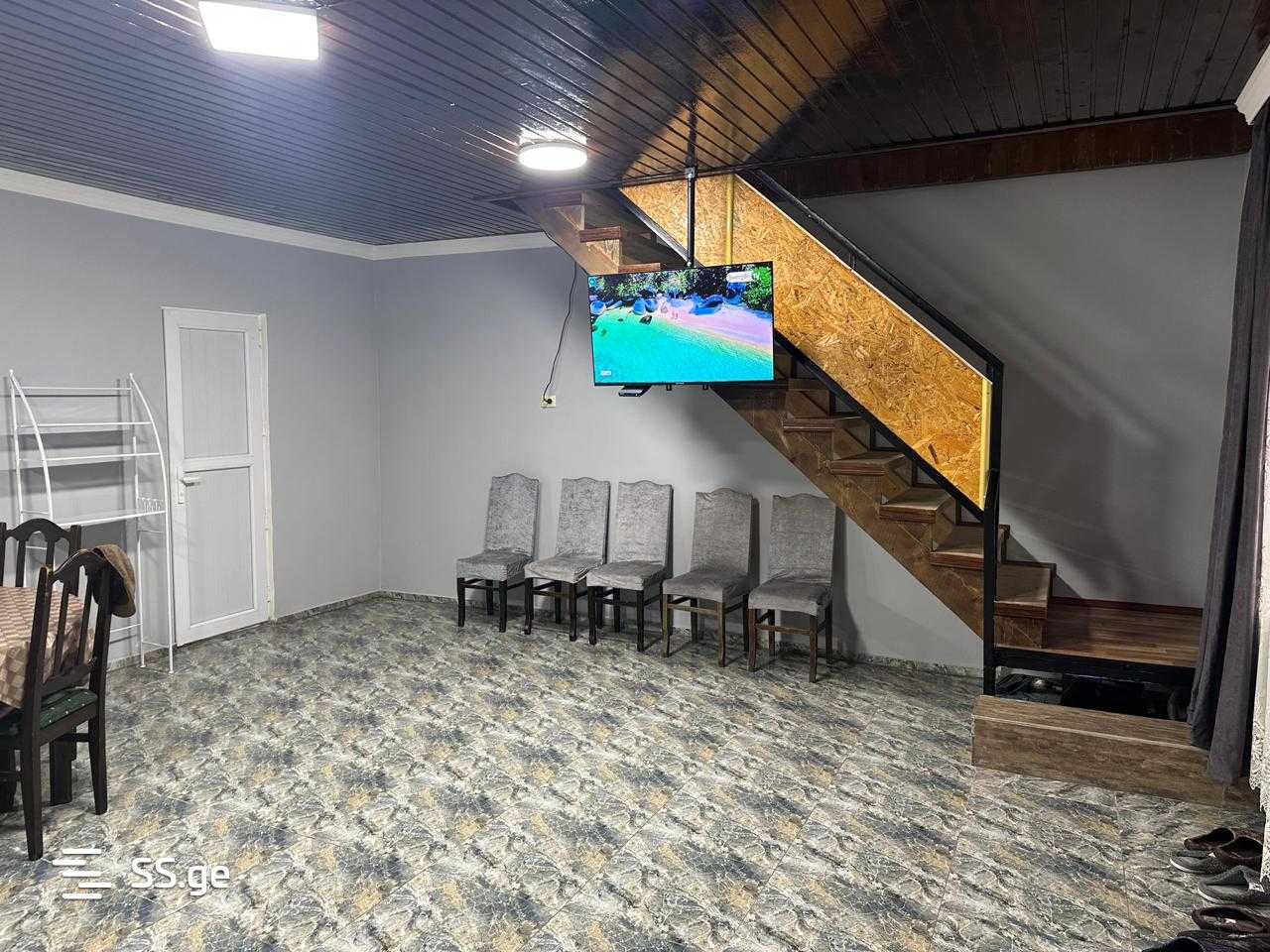 4 Room Private House For Rent. Makhindjauri view 7