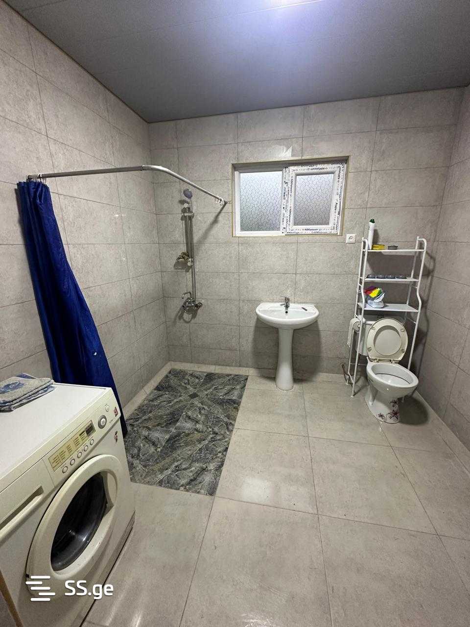 4 Room Private House For Rent. Makhindjauri view 6