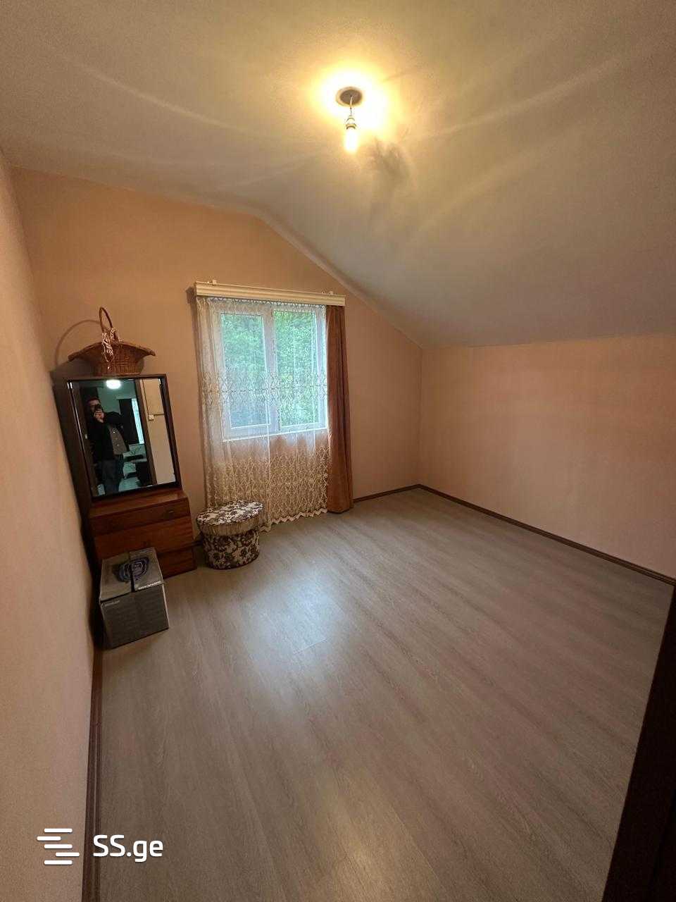 4 Room Private House For Rent. Makhindjauri view 12