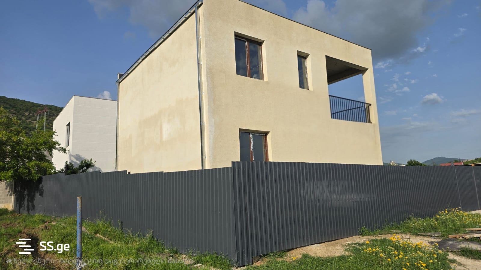7 Room Private House For Sale view 8