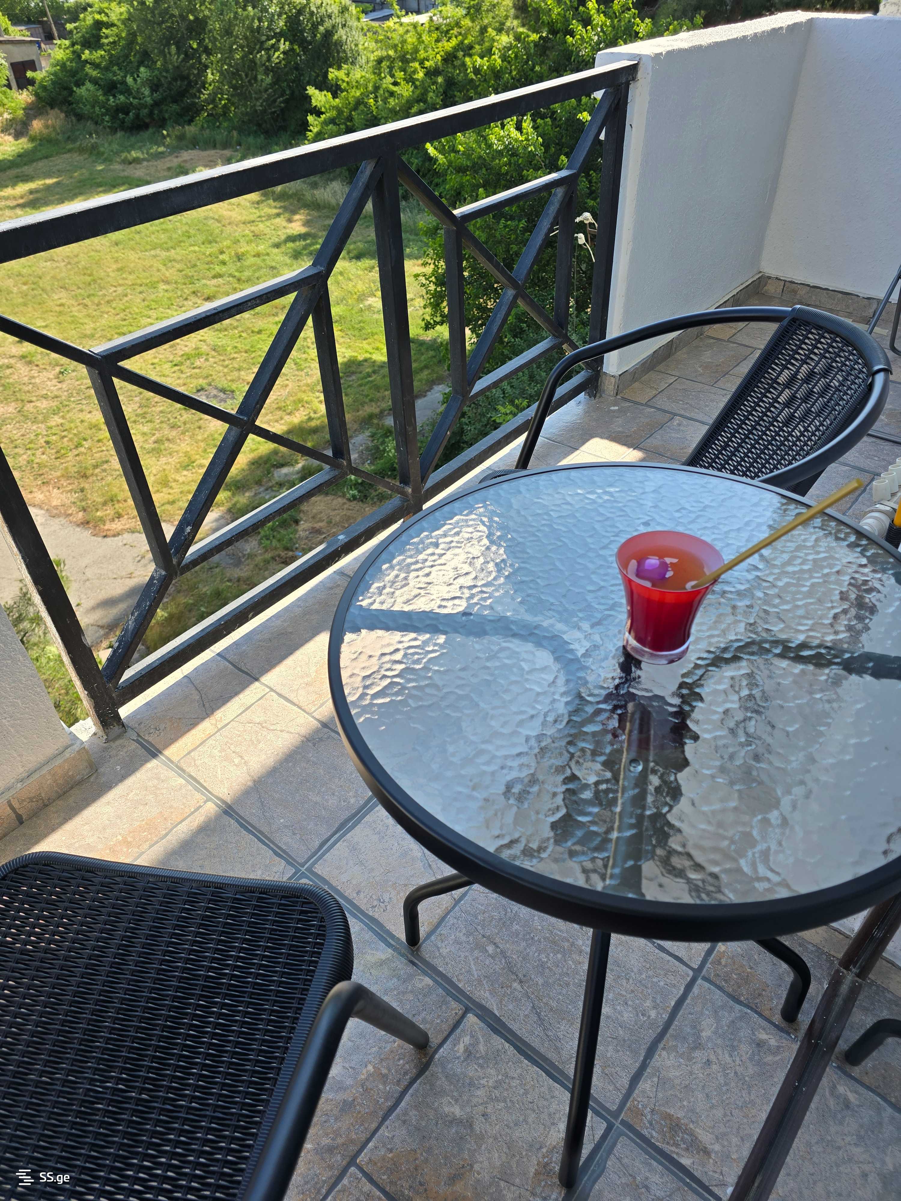 2 Room Flat Daily Rent. Gori view 7