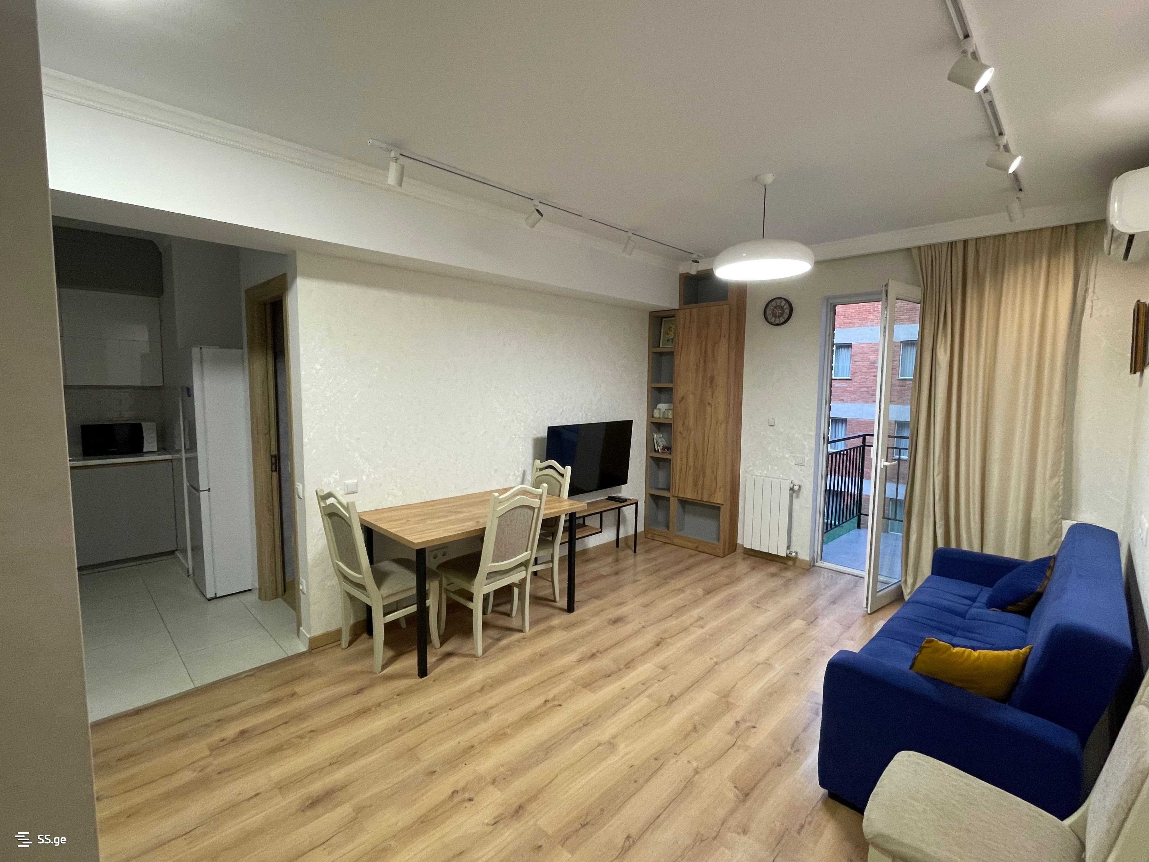 3 Room Flat Daily Rent. Sanzona, 1 of 10