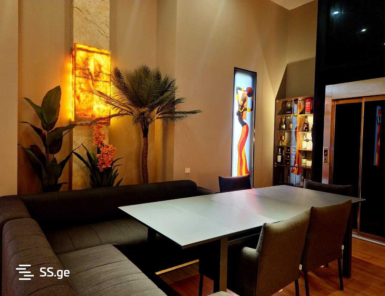 10 Room Private House Daily Rent. Tabakhmela view 5