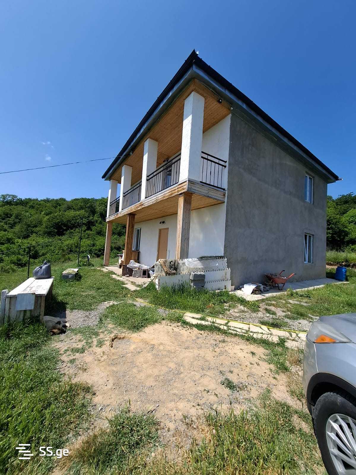 4 Room Private House For Sale view 2