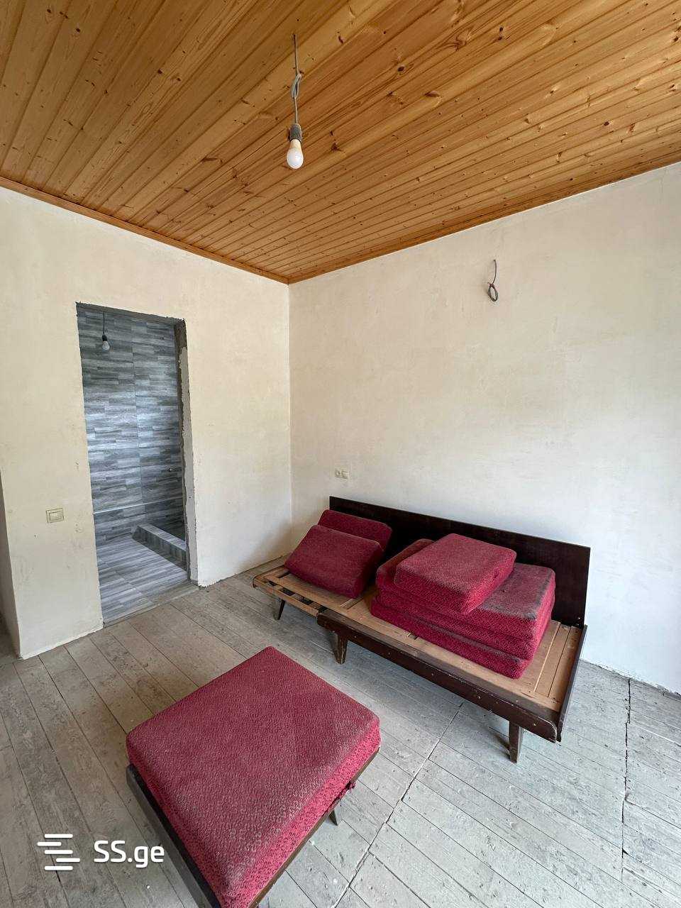 4 Room Private House For Sale view 6