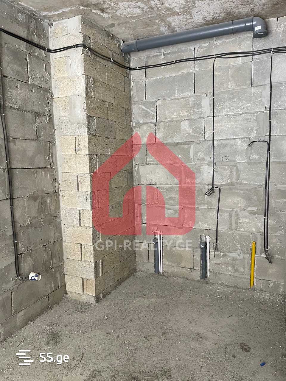 2 room Flat For Sale. Batumi - Bild 6