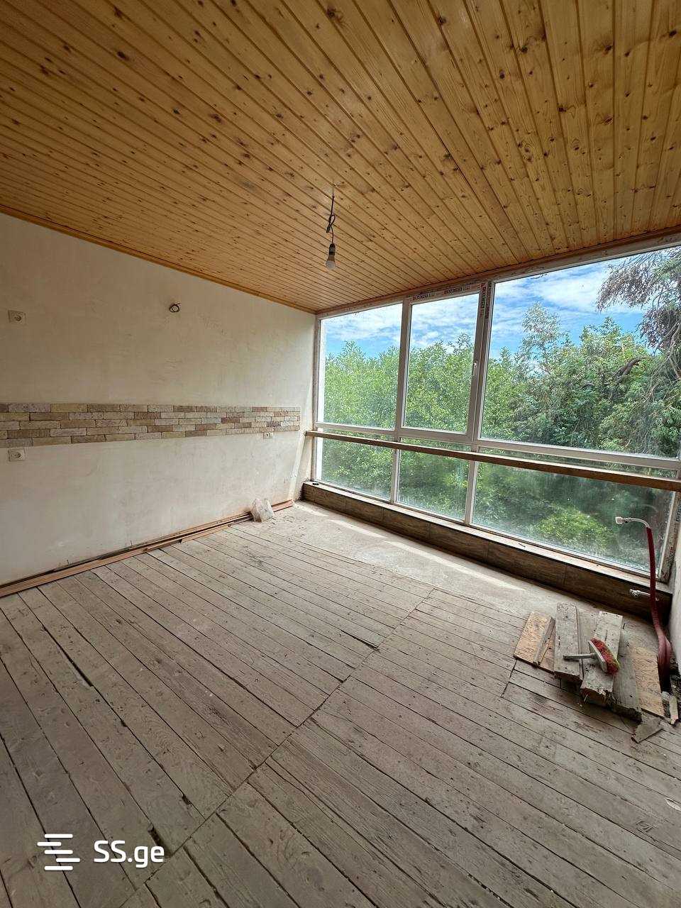 4 Room Private House For Sale view 2