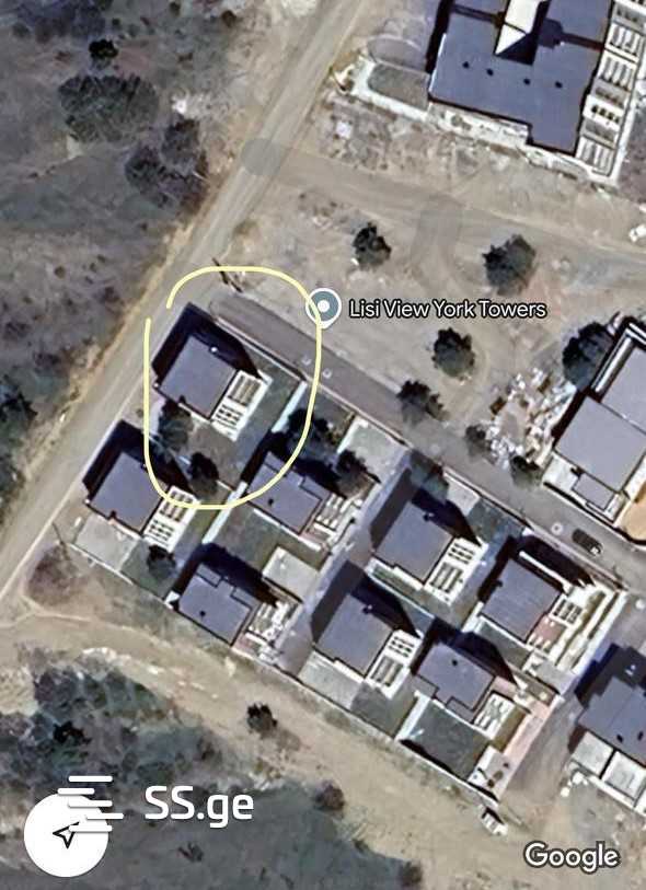 8 Room Private House For Sale view 4