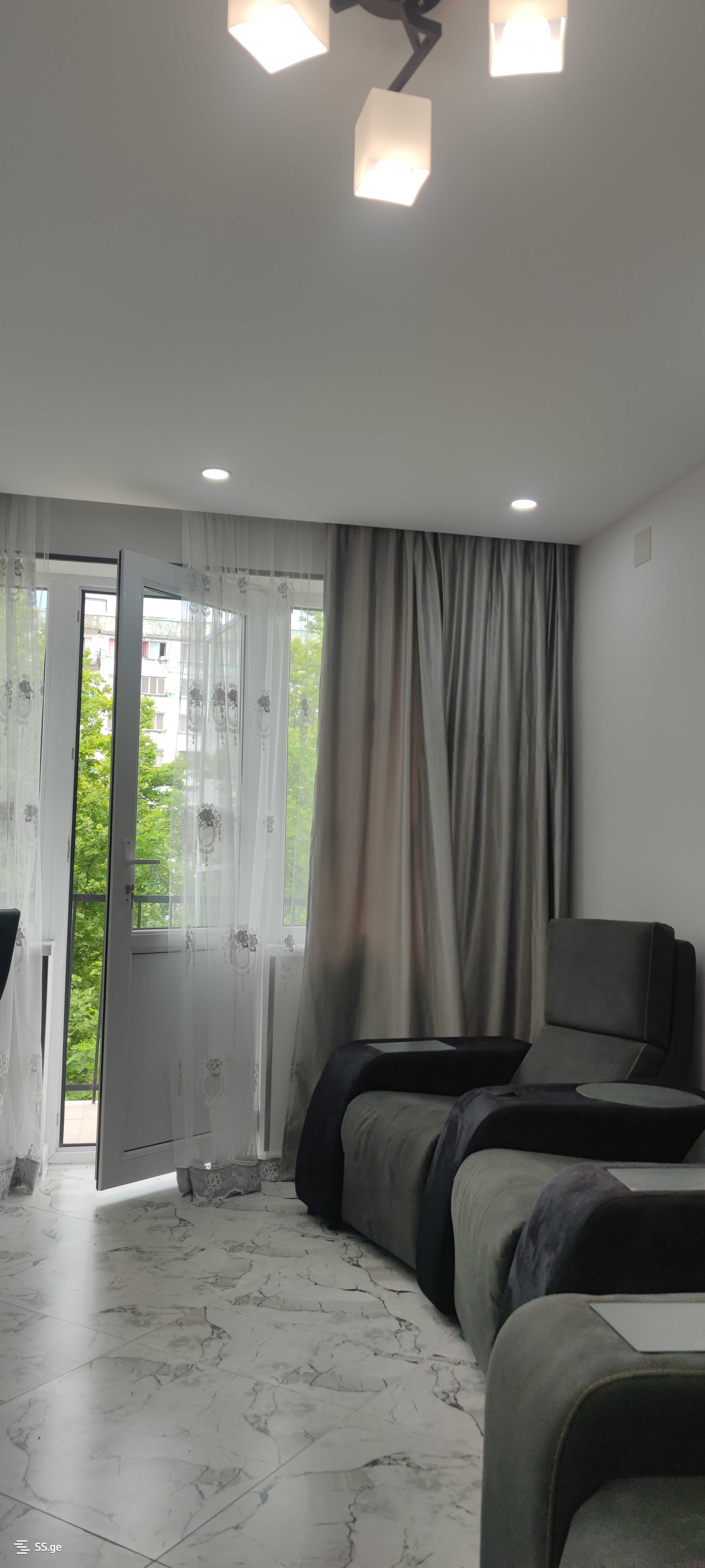 1 Room Flat Daily Rent. Poti view 10