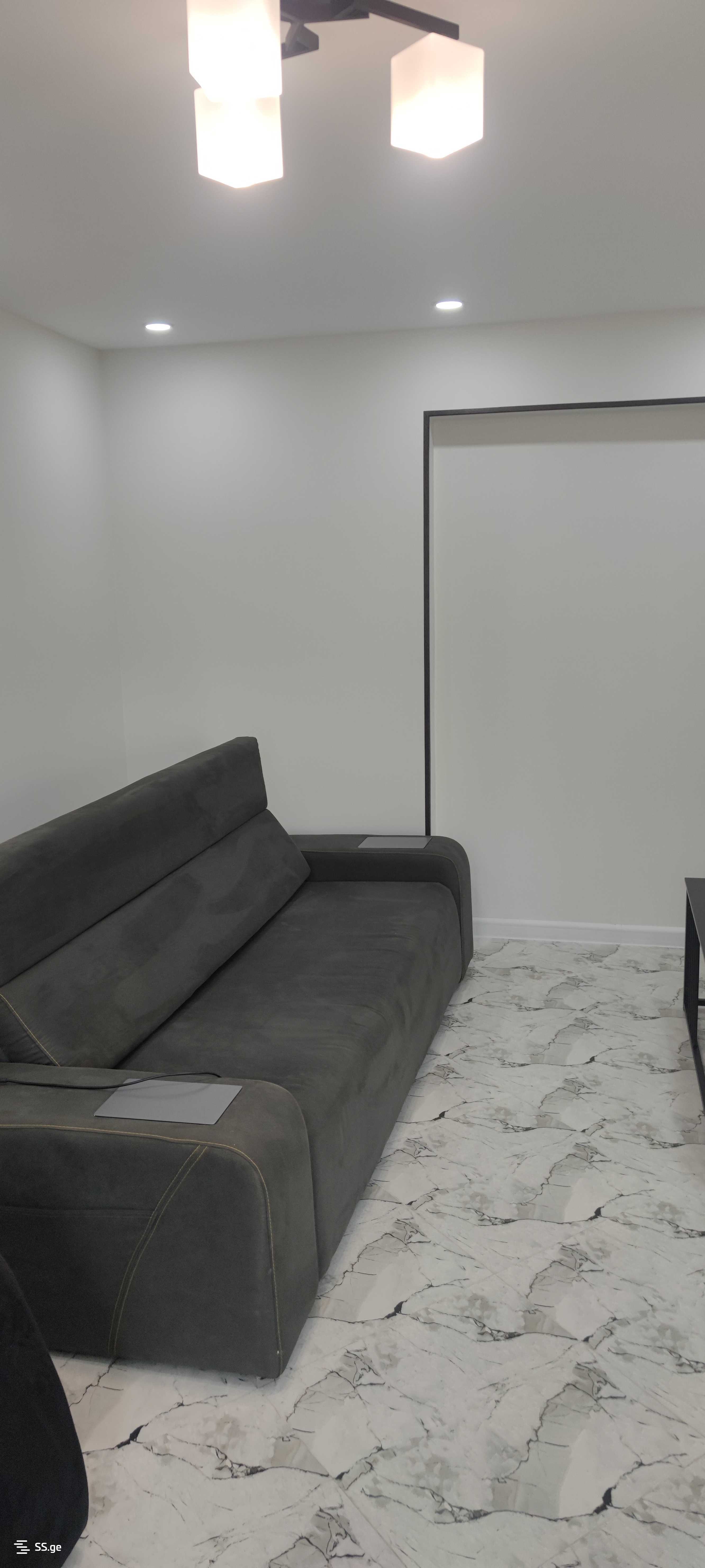 1 Room Flat Daily Rent. Poti view 9