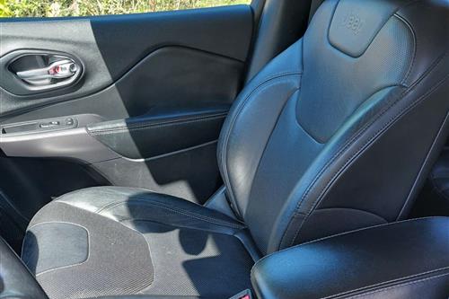 auto article photo