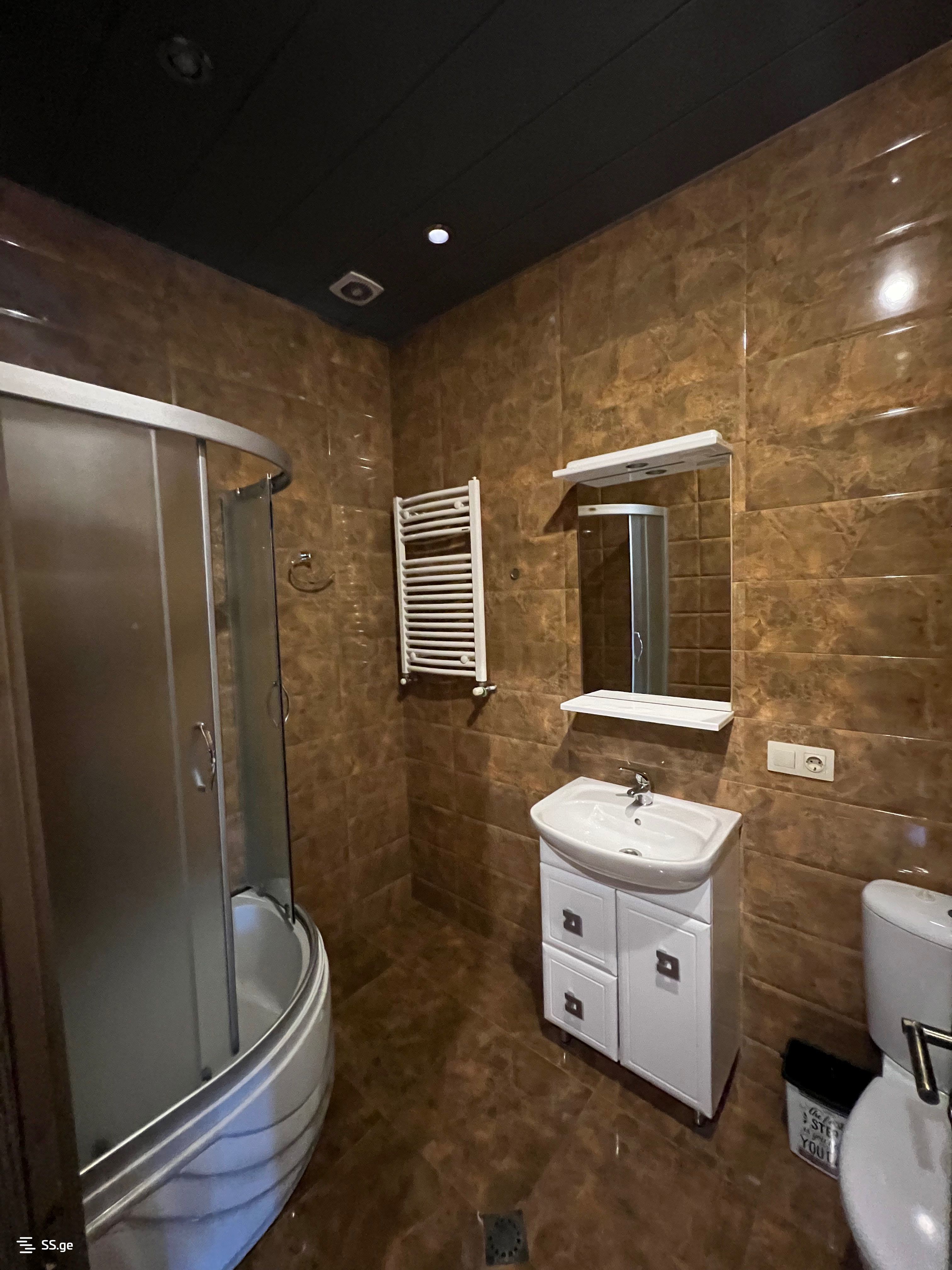 4 room Flat For Rent. Vera - Aanzicht 3