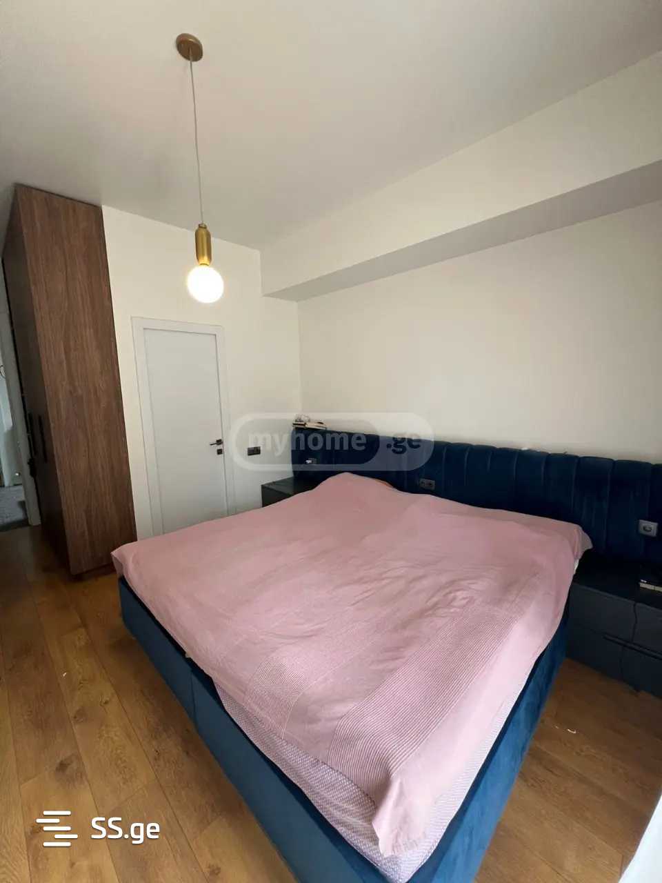 7 Room Private House For Sale view 5