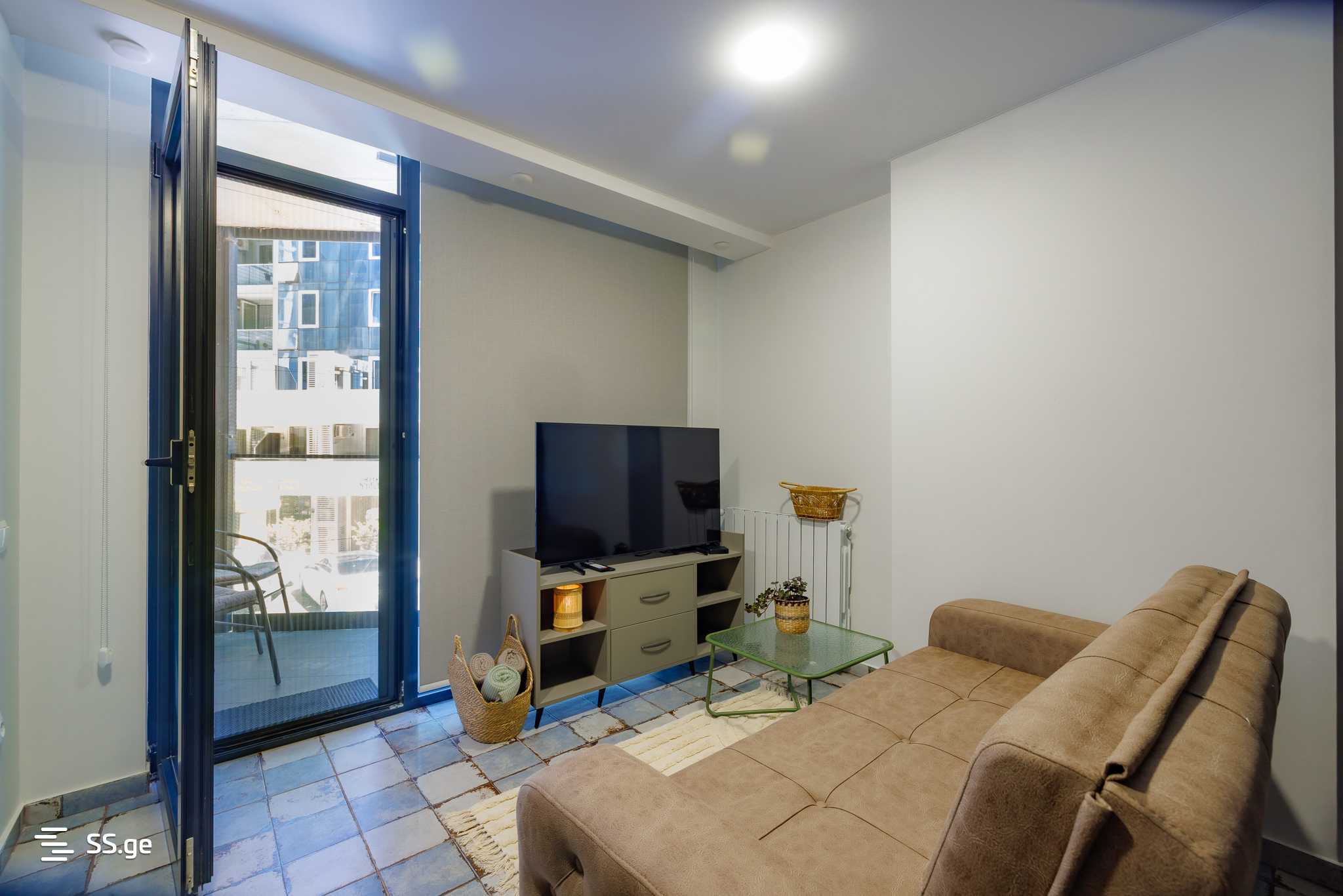 2 room Flat For Sale. Batumi - Widok 2