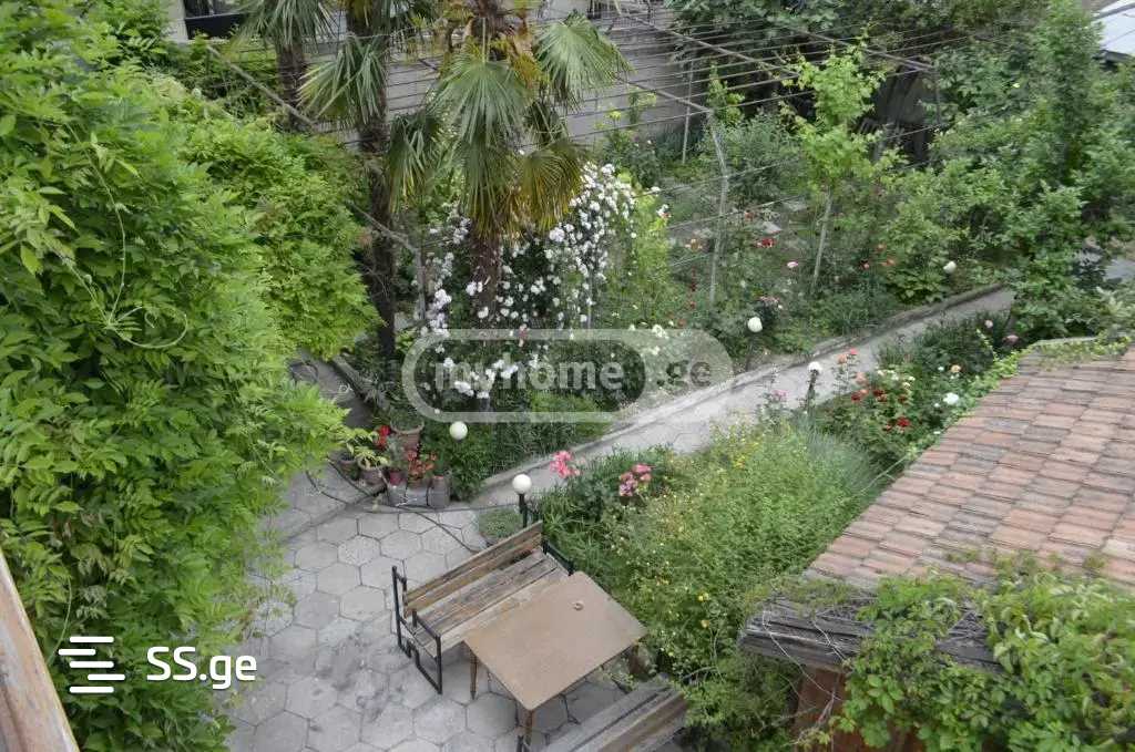 10 Room Hotel For Sale view 5
