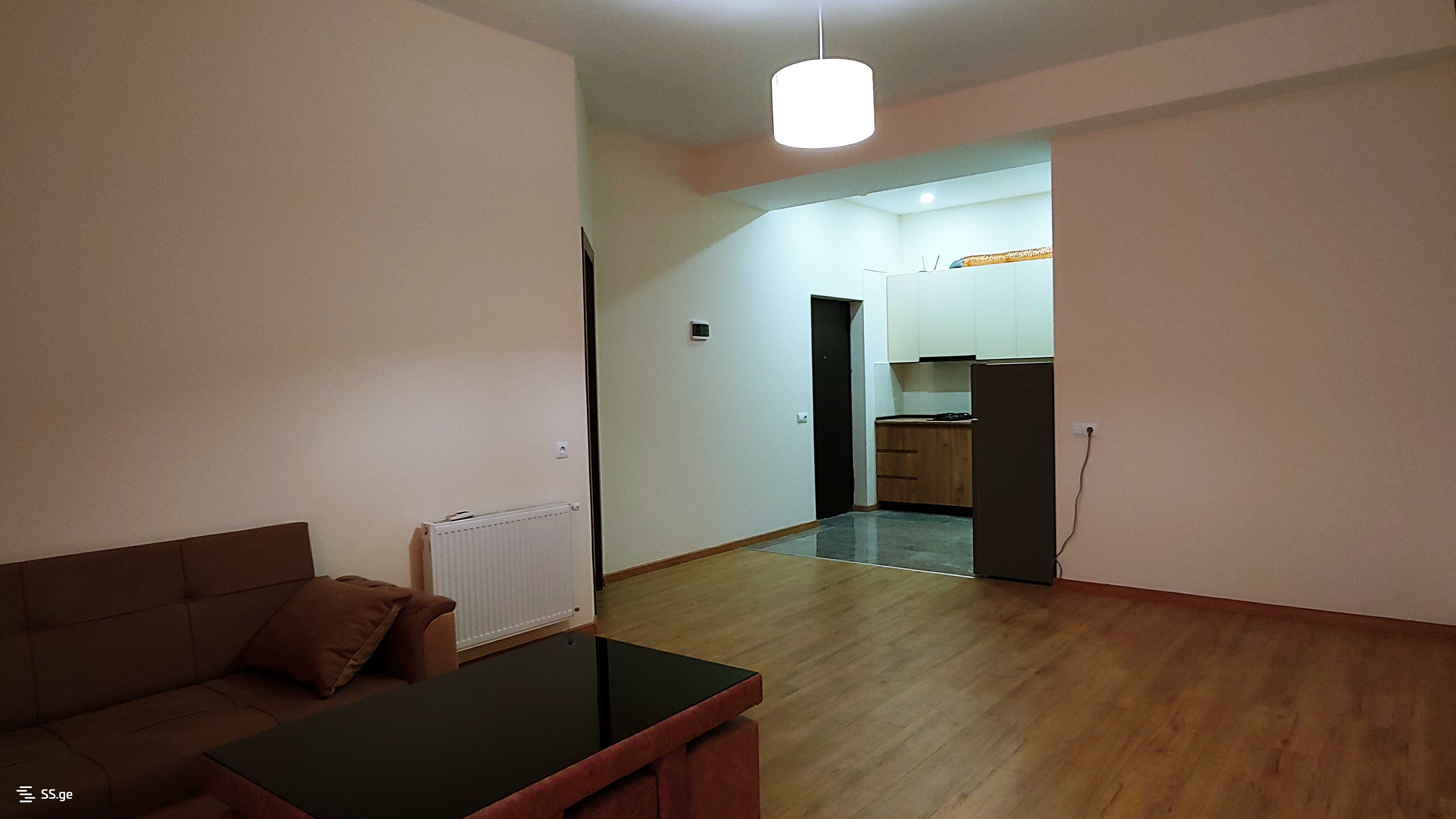 ქირავდება დღიურად 2 ოთახიანი ბინა საბურთალოზე - სურათი #2